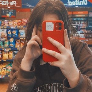 Meet your Posher, Maddy